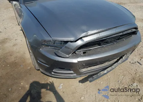 2014 Ford Mustang V6 Premium z USA, uszkodzony, nr VIN 1ZVBP8AM3E5225590